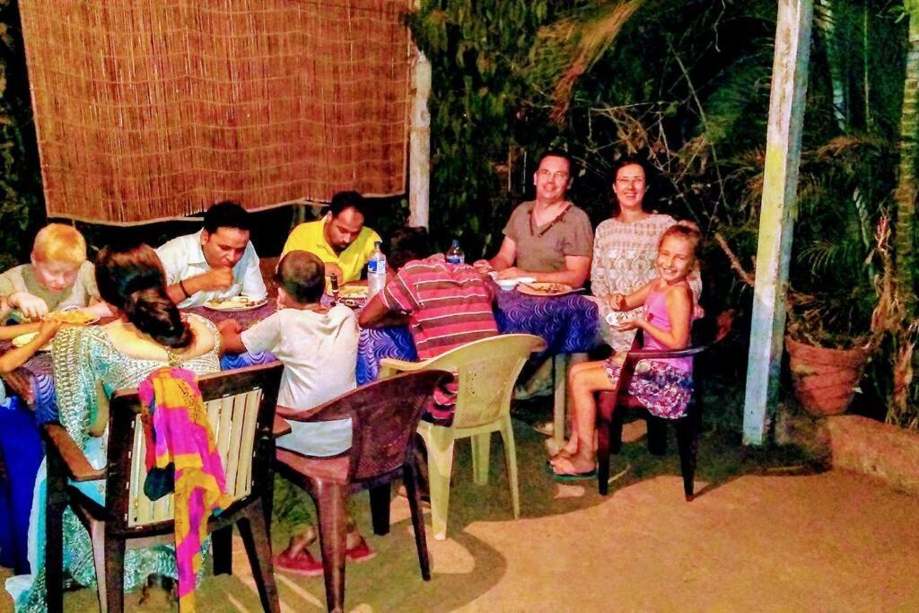 Cockerel Homestay - Traditional Beach Village - Goa كِناكونا المظهر الخارجي الصورة